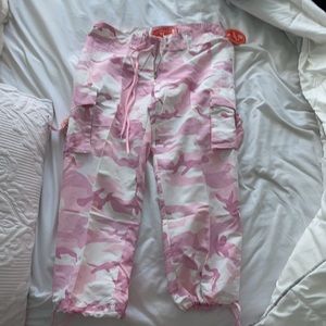 Verona pink camouflage cargo pants with tag
